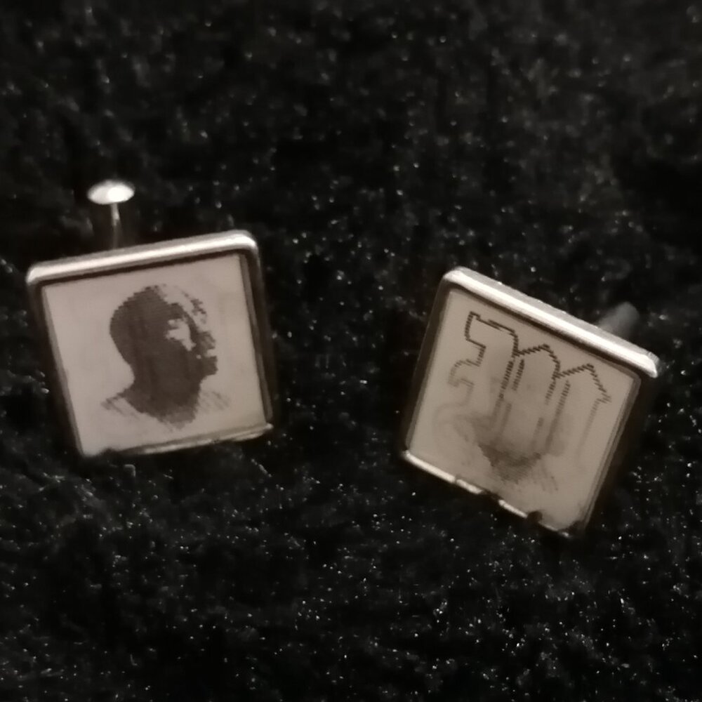 RARE FIND! Makaveli Branded Tupac Shakur 2Pac Lenticular Cufflinks